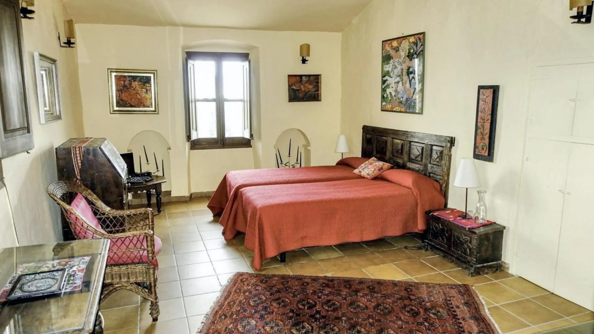 Seaside Serenity: 3-Bedroom Apartment with Pool in San Pedro de Ribas Sant Pere De Ribes