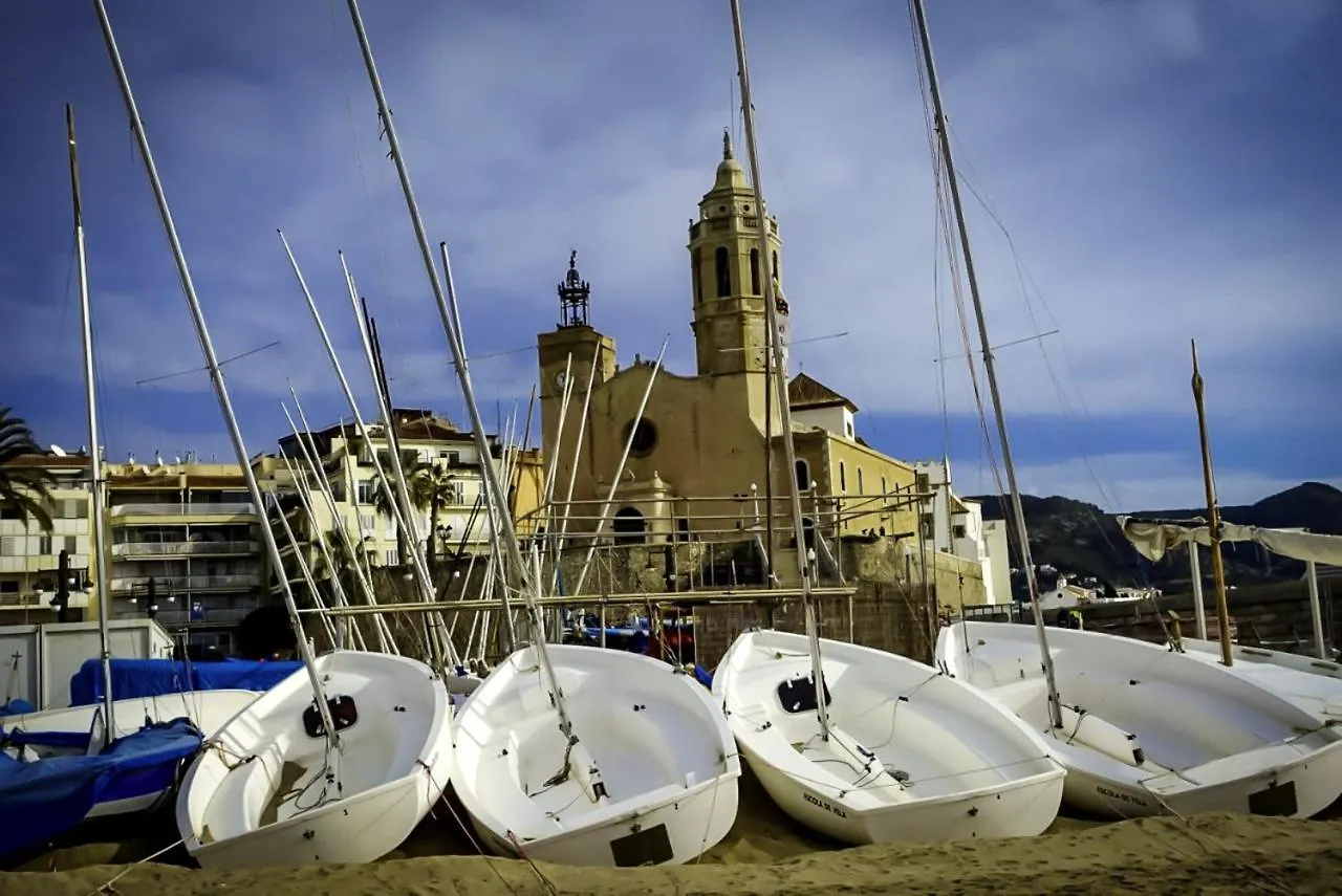 Seaside Serenity: 3-Bedroom Apartment with Pool in San Pedro de Ribas Sant Pere De Ribes